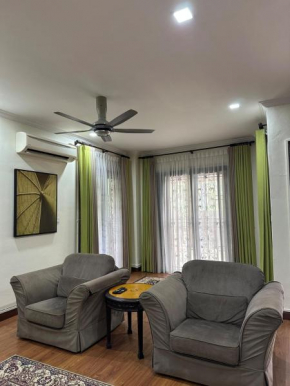 Spacious & Cozy House
